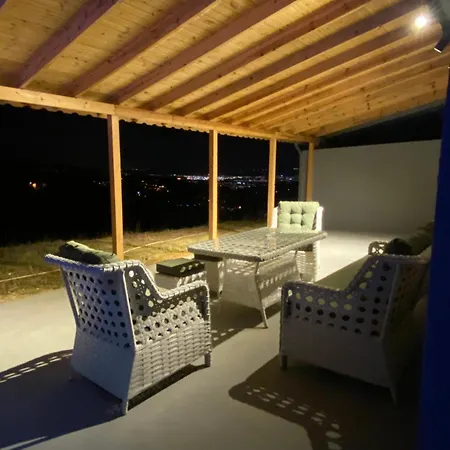 Kocaeli Basiskele Havuzlu Bahcecik